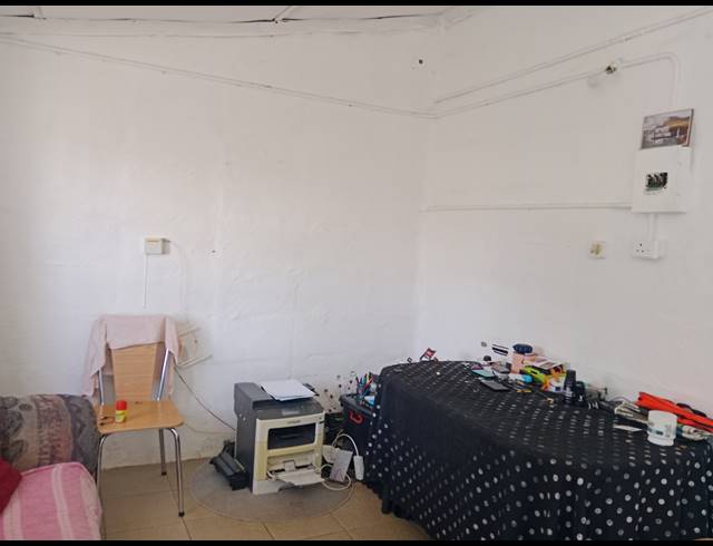 2 BEDROOM FREEHOLD FOR SALE IN NORTHDALE
